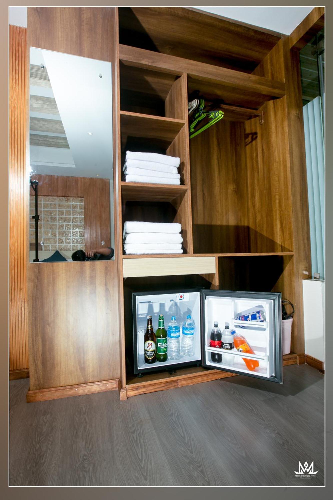 Hotel Maya Boutique & Apartment Катманду Екстериор снимка