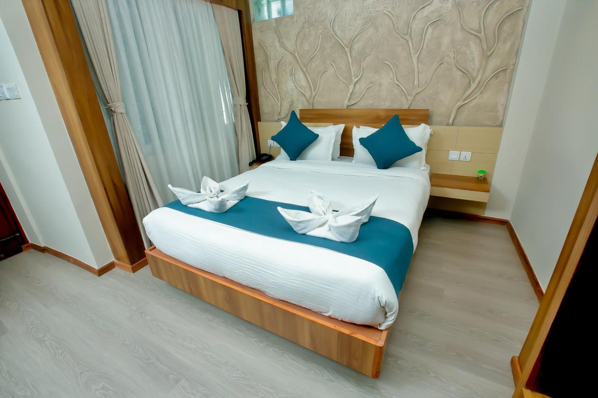 Hotel Maya Boutique & Apartment Катманду Екстериор снимка