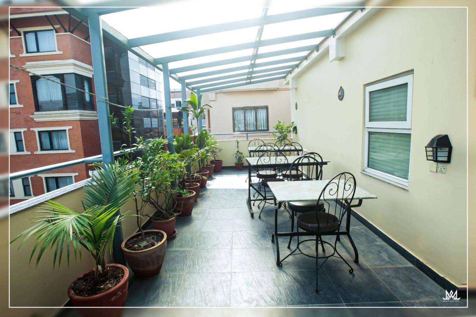 Hotel Maya Boutique & Apartment Катманду Екстериор снимка