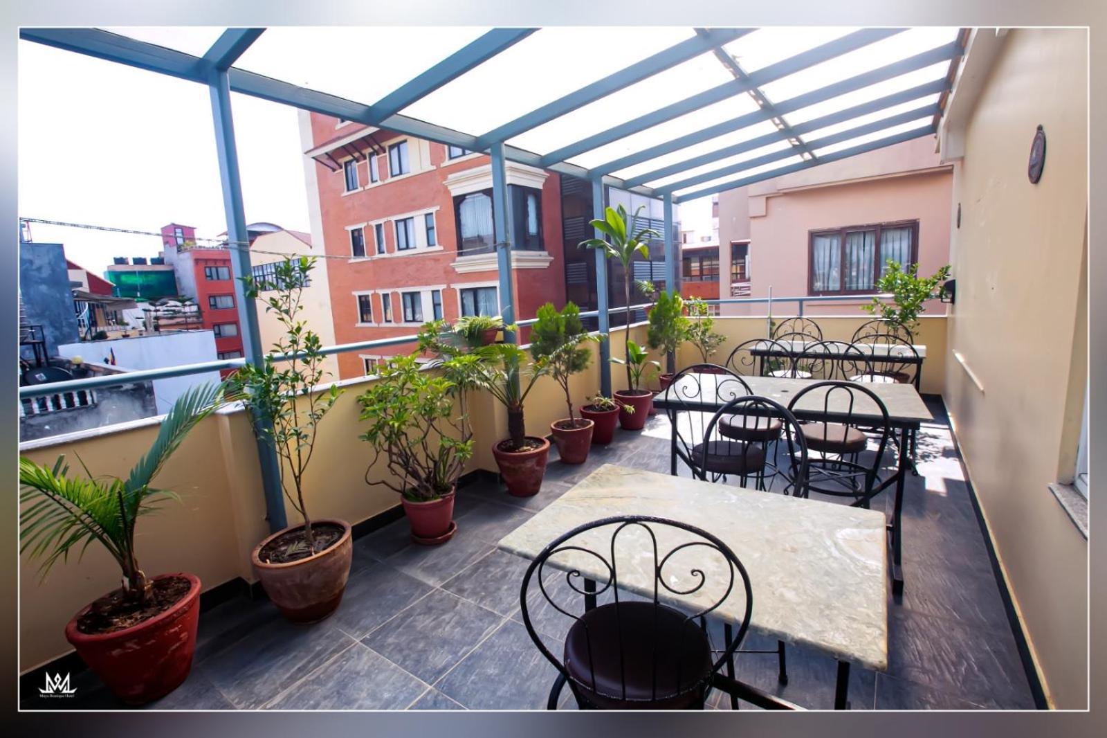 Hotel Maya Boutique & Apartment Катманду Екстериор снимка
